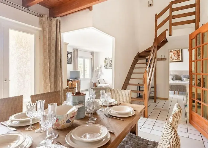 Apartment Loft- 300 M Vom By Interhome